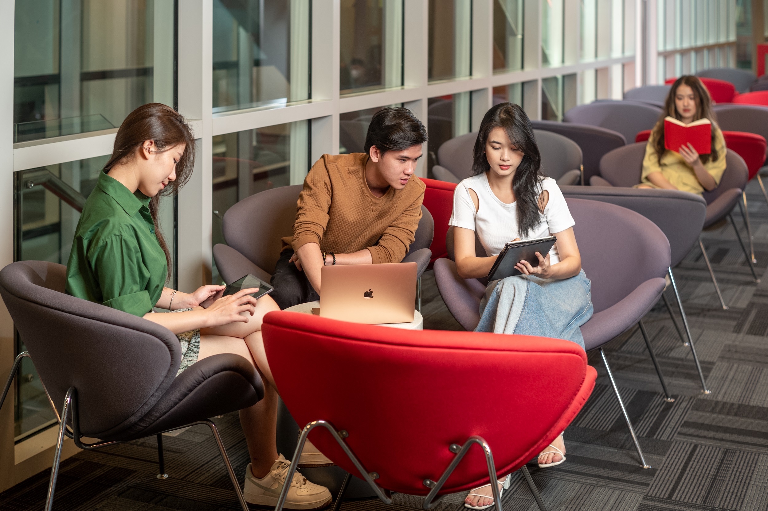 TỔNG HỢP CÁC TRANG WEB HỮU ÍCH CHO SINH VIÊN NĂM NHẤT (VÀ CẢ SINH VIÊN CÁC NĂM KHÁC)