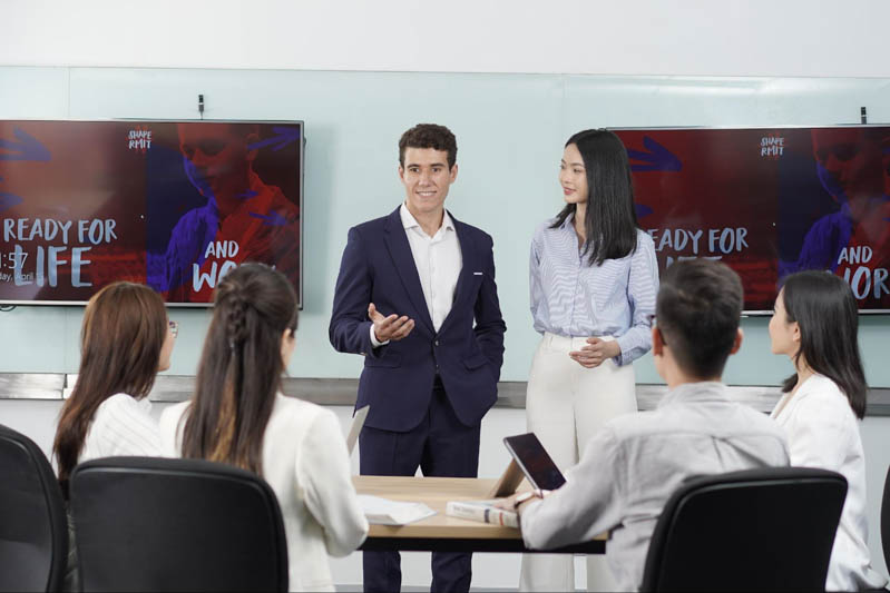 muc luong nganh digital marketing